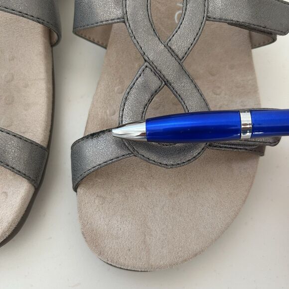 Vionic Jodie Sandals Womens Size 7 Silver Strappy Orthotic Adjustable Comfor - Picture 11 of 11